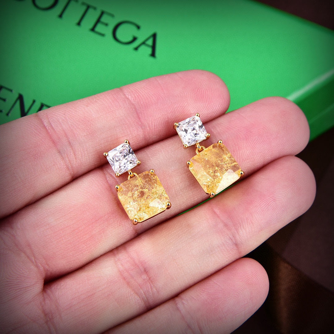 18K BVLGARI Crystals Earrings