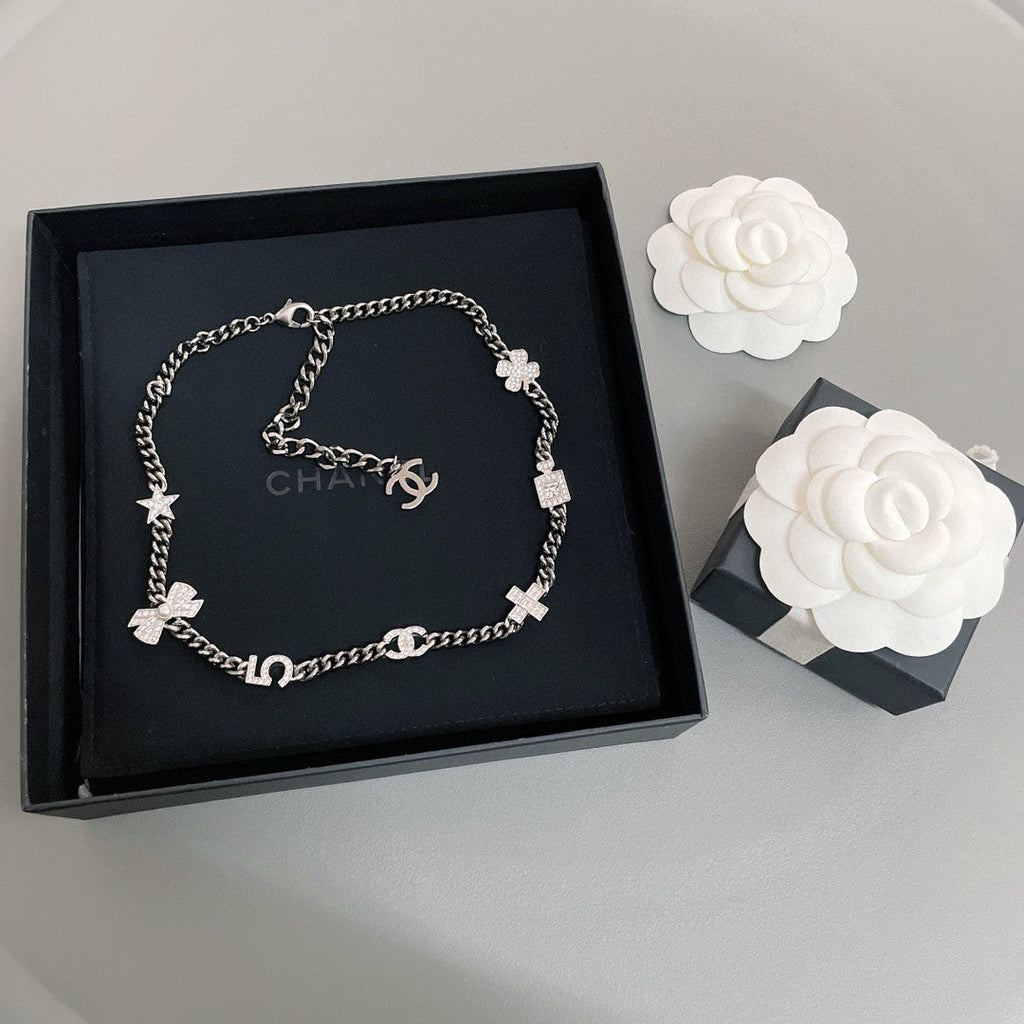 18K  Chanel No.5 Perfume Bottle Pendant Necklace