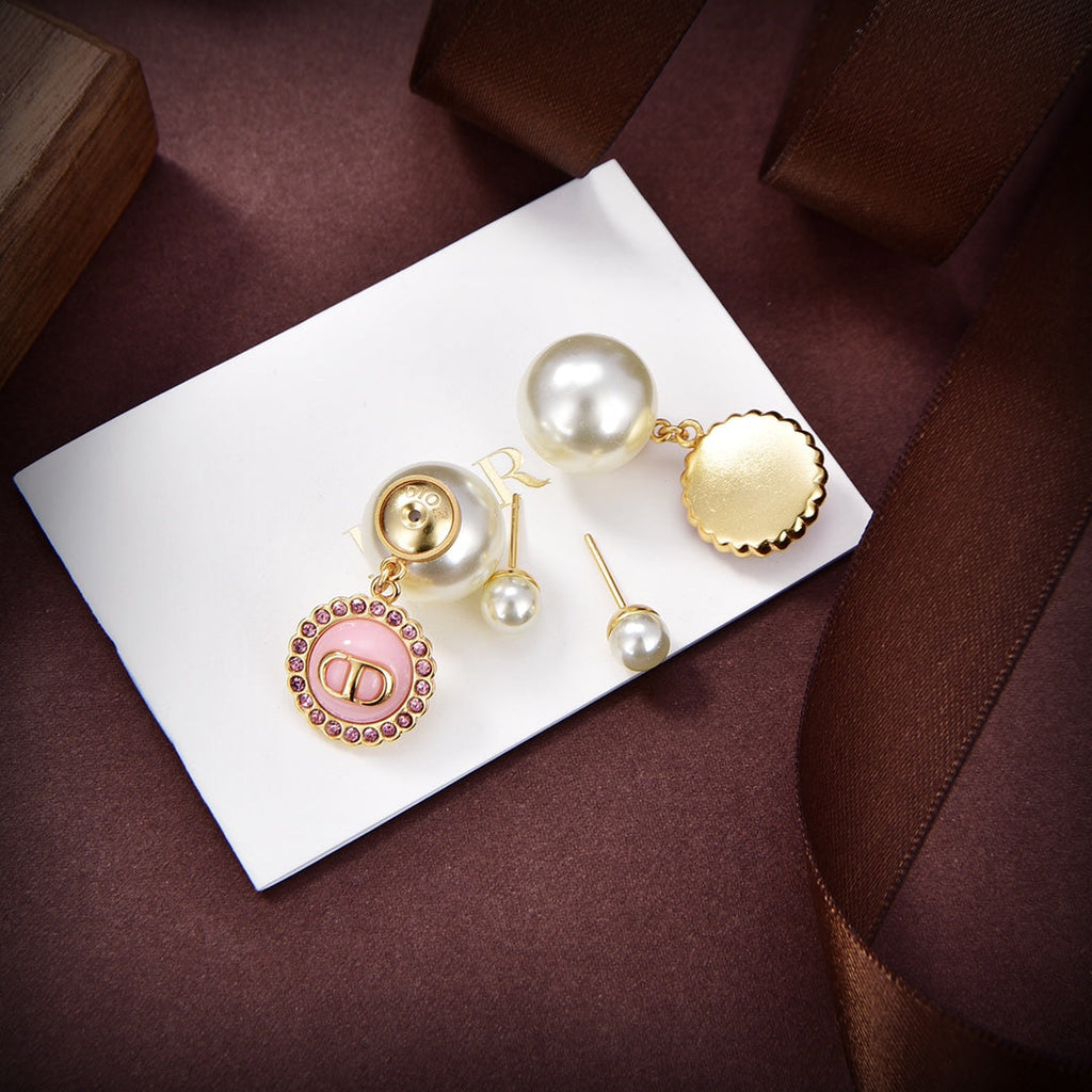 18K Dior Pearls Earrings