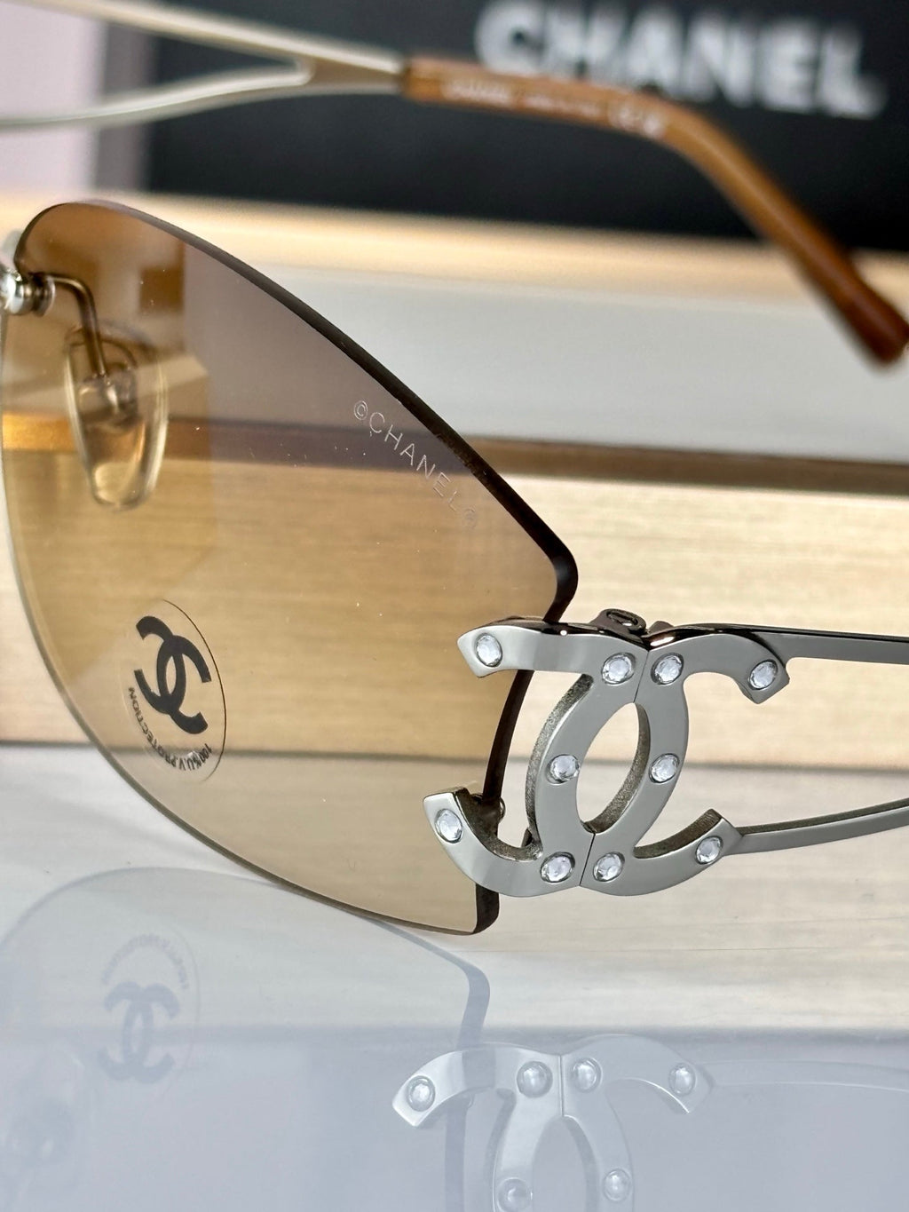 Chanel Sunglasses-CH4087